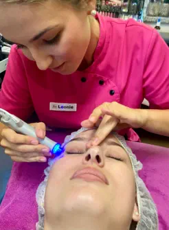 HyquaPeel Anwendung Kosmetikstudio Bine Landshut