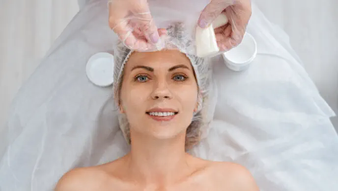 Seidenfadenlifting Landshut © Foto: Viktoryia - stock.adobe.com